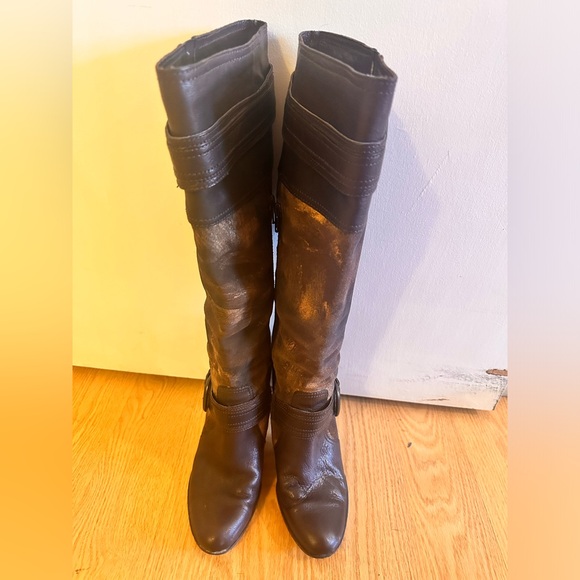 Born Crown Womens Kimber Boots Brown Suede Stacked Heels Buckle Side Zipper 8 M - Picture 4 of 14